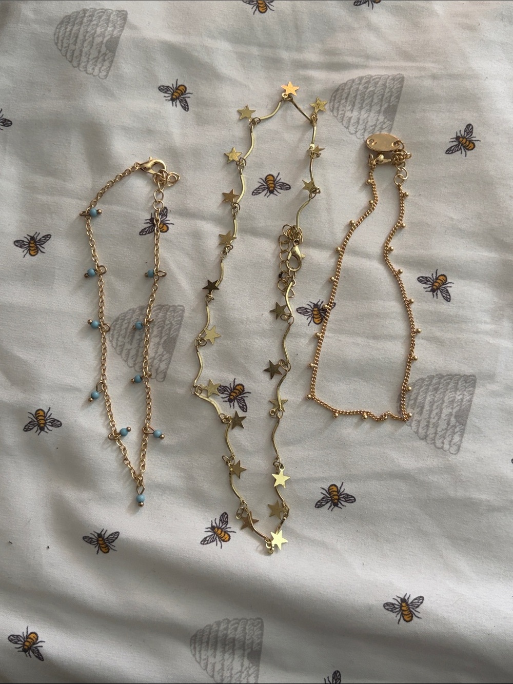 Gold Star & Bead Women's Bracelet Set - Elegant Layering Pieces